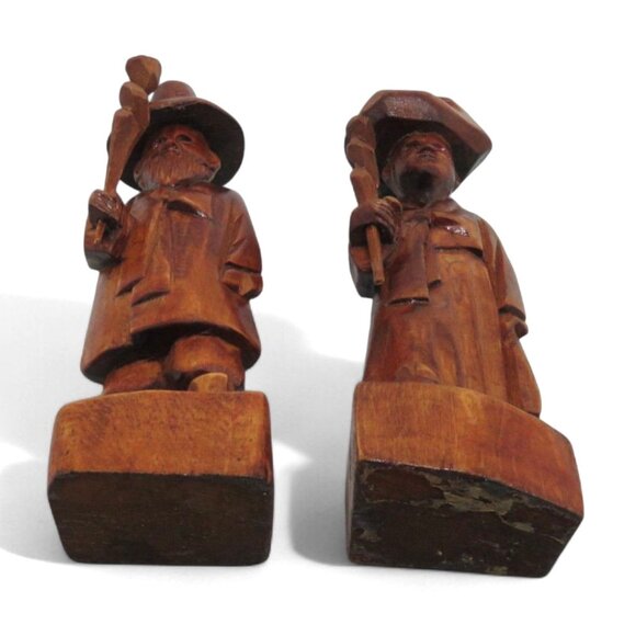 Vintage Hand-Carved Wooden ASIAN Couple FIGURINES With Traditional Attire 6 Inch - Picture 5 of 10